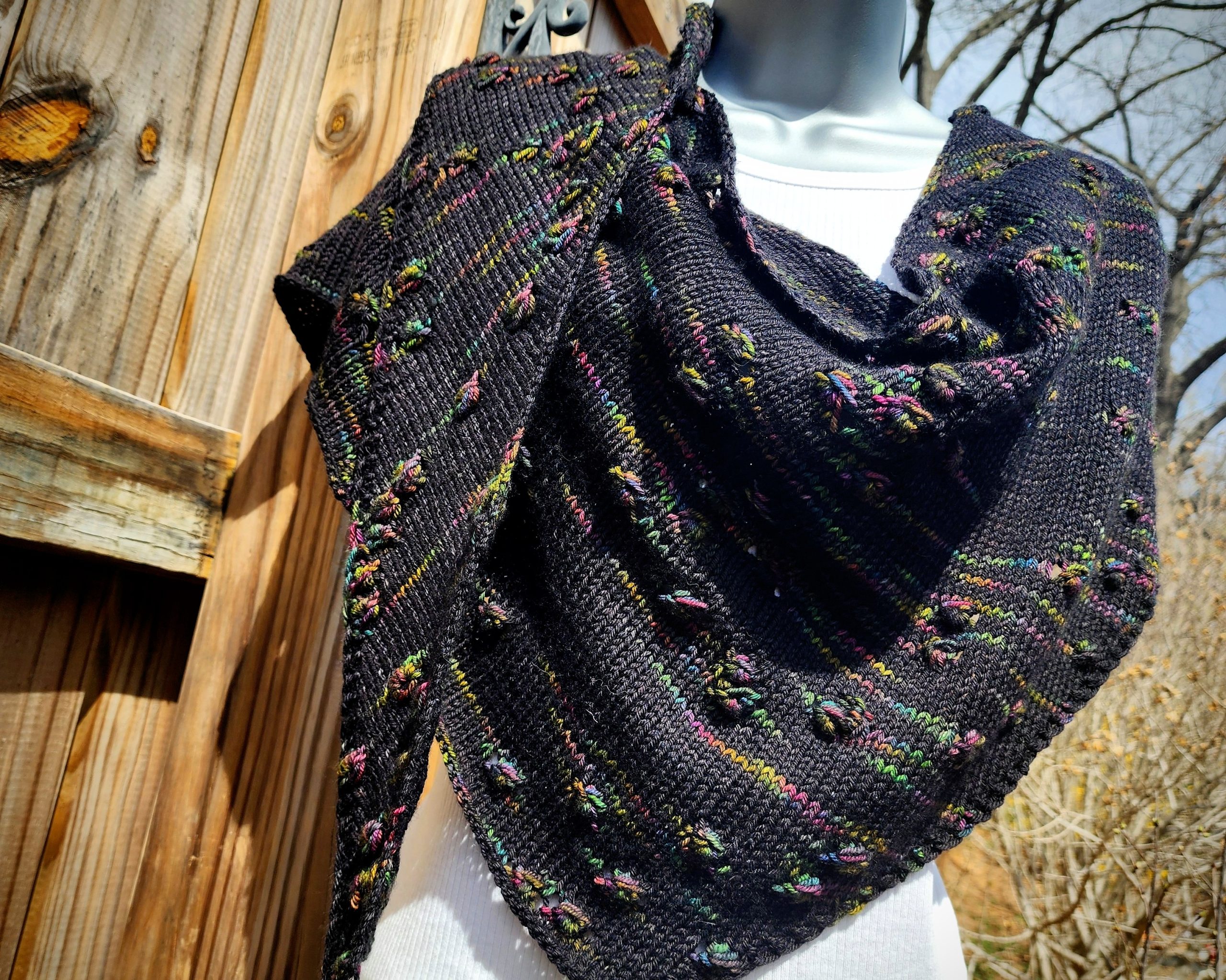Inclusi Shawl | Mitten Fiber Arts Dune DK | Free Pattern Available on Ravelry