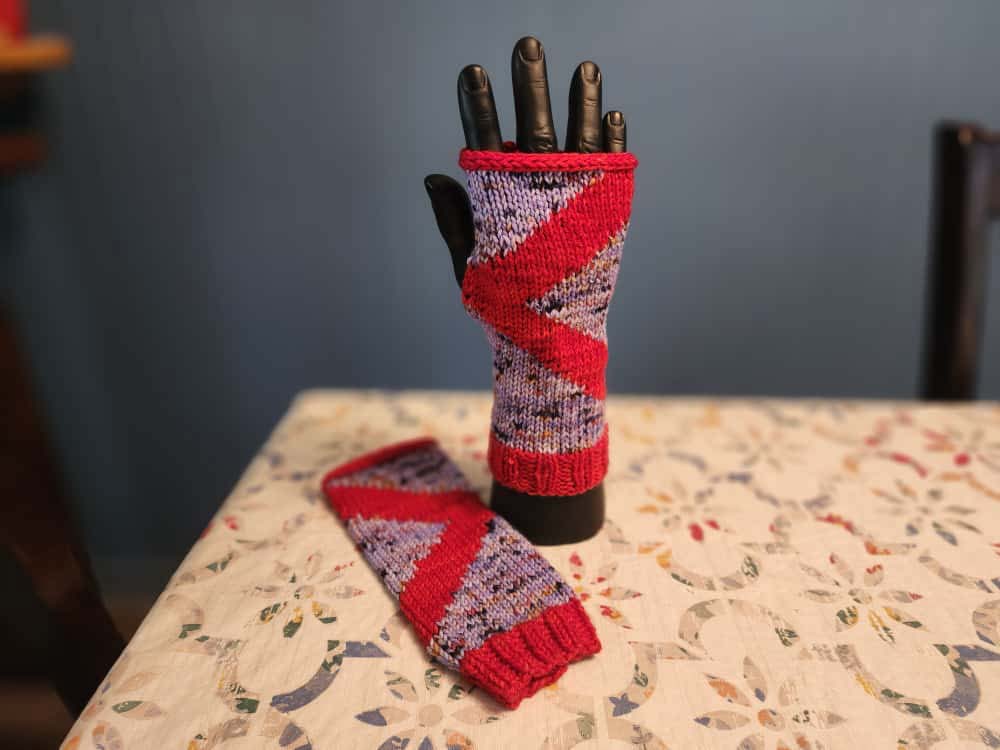 A Bit Biased Cowl | Mitten Fiber Arts Dune DK & Malabrigo Rios | Pattern Available on Ravelry